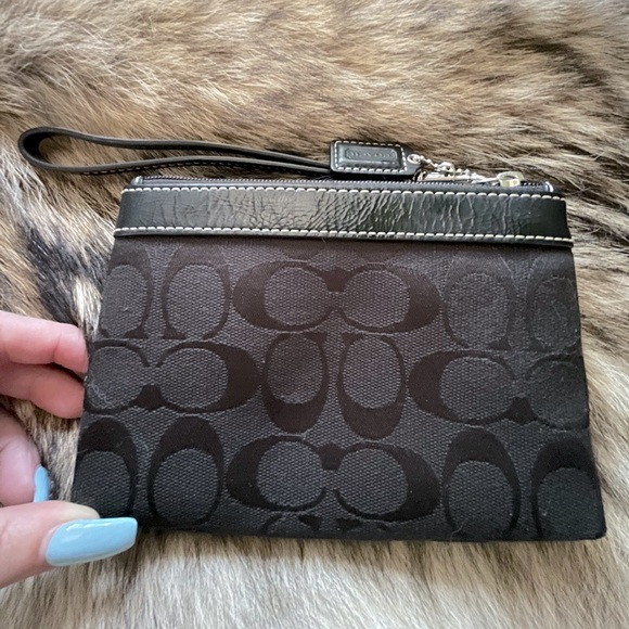 Coach Black Signature CC Leather & Canvas Wristlet - Picture 3 of 4